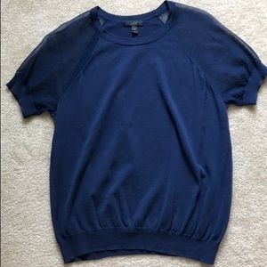 Short sleeve sweater